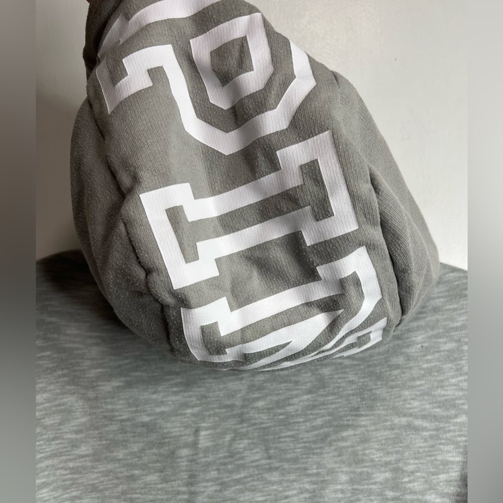 VS Pink Pullover Grey Hoodie - Picture 3 of 4